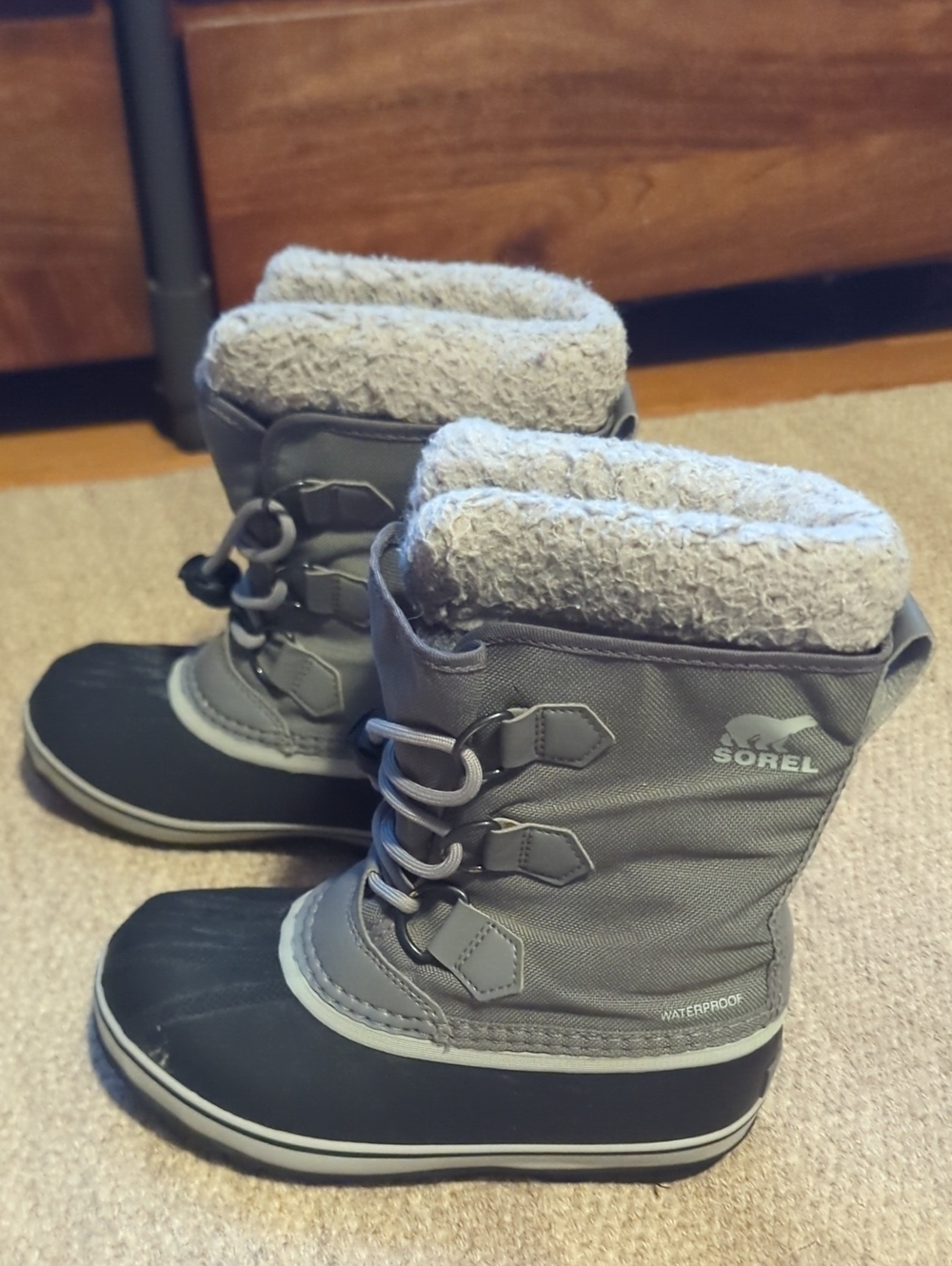 Sorel Yoot Pac Snow Boots Nylon Waterproof Youth SIZE 1